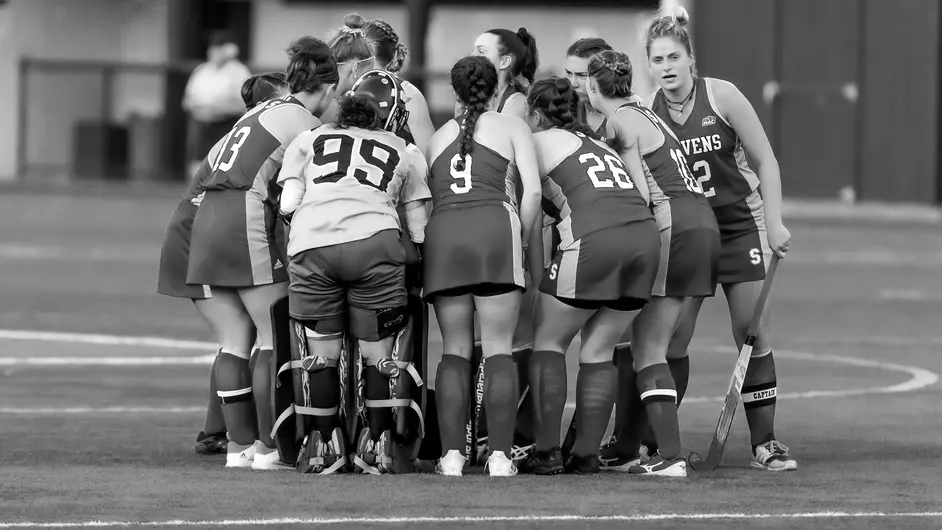 Picture - Stevens Field Hockey Team in Huddle